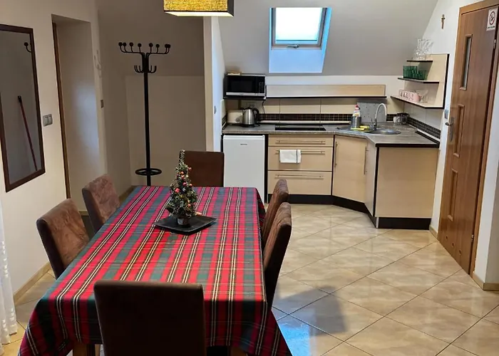 Pod Lasem * Brzeznica (Zabkowice Slaskie)